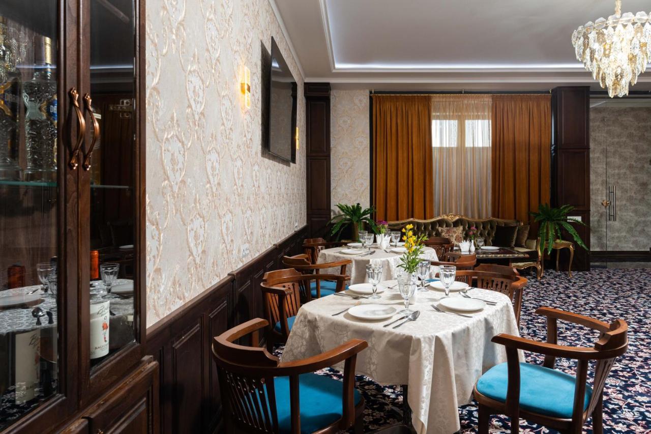 Aqua Hotel Tashkent Exterior photo