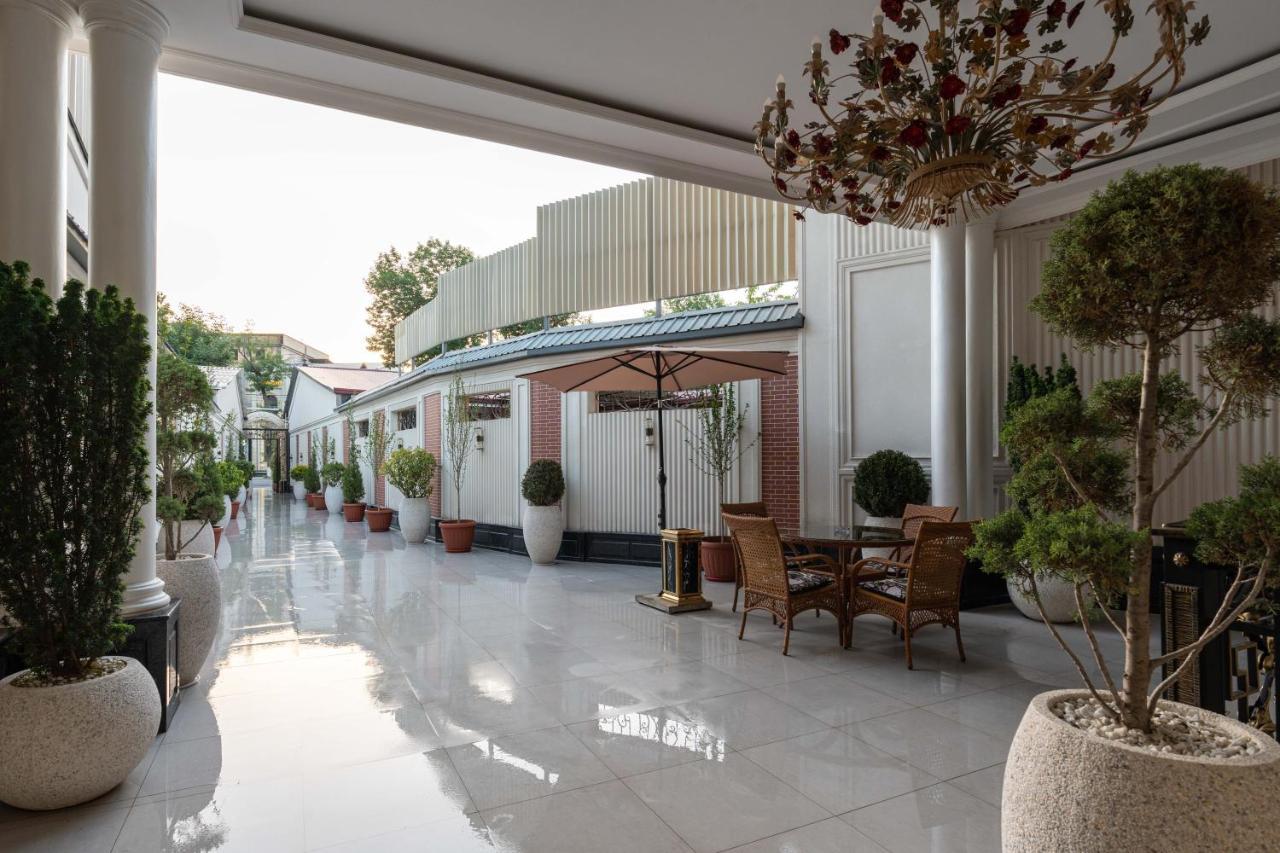 Aqua Hotel Tashkent Exterior photo